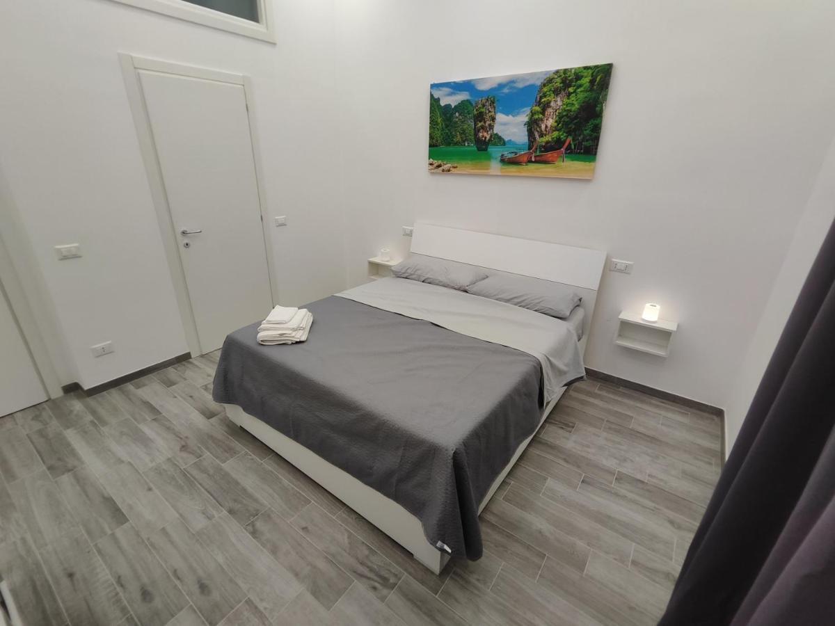 B&B Il Regno Delle Due Sicilie Naples Extérieur photo